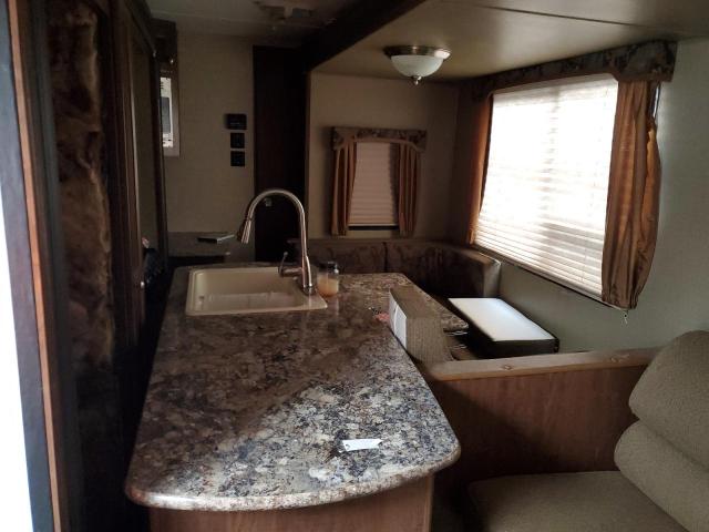 4YDT32B27G7201536 - 2016 HIDE CAMPER WHITE photo 6