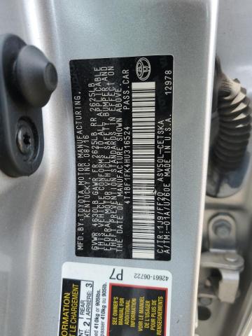 4T1BF1FK4HU316524 - 2017 TOYOTA CAMRY LE 银色 照片 12