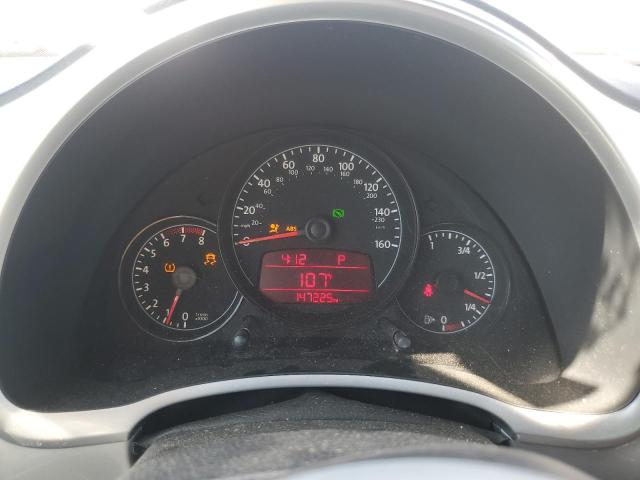 3VWJX7AT8CM628498 - 2012 VOLKSWAGEN BEETLE SILVER photo 9