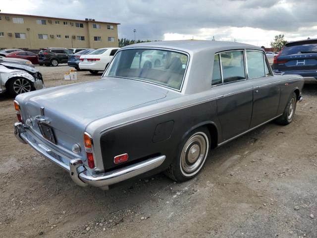 SRA13696 - 1972 ROLLS-ROYCE SIL SHADOW SILVER photo 3