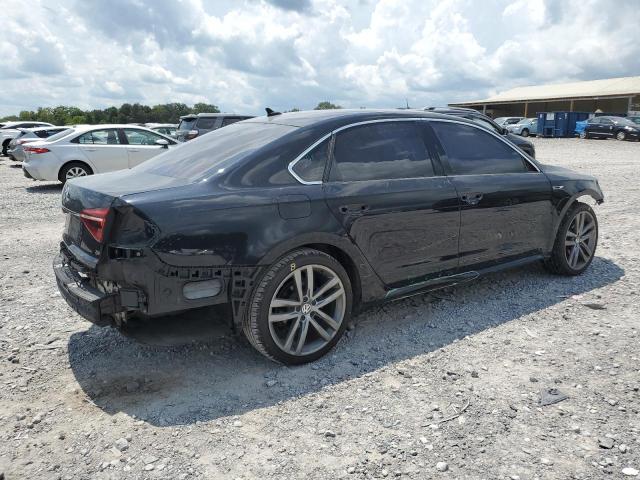 1VWDT7A31HC068454 - 2017 VOLKSWAGEN PASSAT R-LINE შავი ფოტო 3