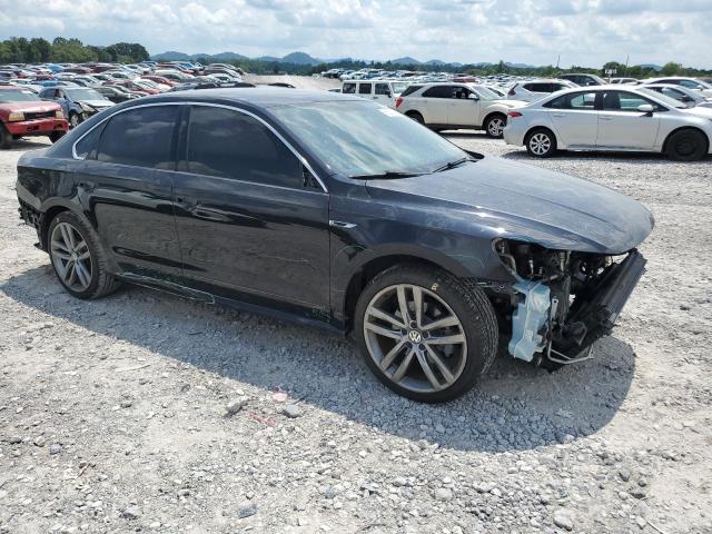 1VWDT7A31HC068454 - 2017 VOLKSWAGEN PASSAT R-LINE შავი ფოტო 4