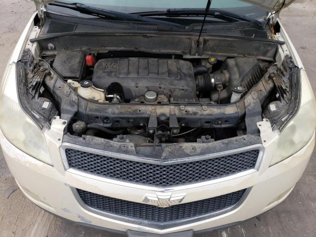 1GNKVGED9BJ381849 - 2011 CHEVROLET TRAVERSE LT CREAM photo 12