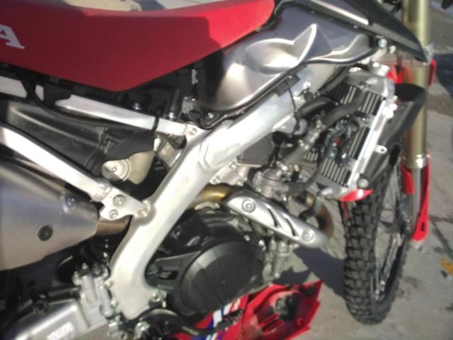 JH2PD1113NK301557 - 2022 HONDA CRF450 L RED photo 5