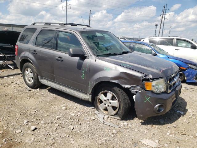 1FMCU9DG5BKC24493 - 2011 FORD ESCAPE XLT GRAY photo 4