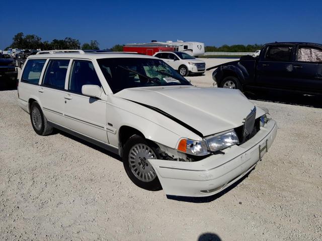 YV1KW9609W1047172 - 1998 VOLVO V90 WHITE photo 4