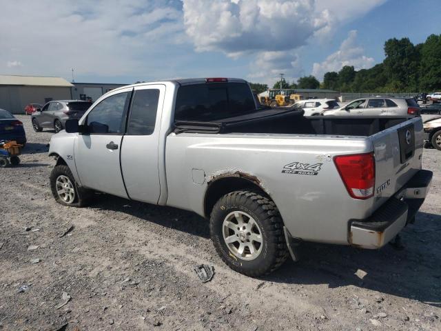 1N6AA06B94N528507 - 2004 NISSAN TITAN XE 银色 照片 2