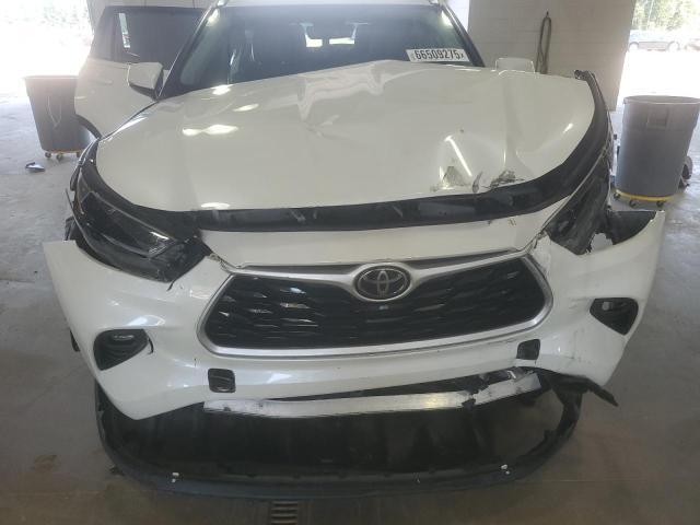 5TDGZRAH1MS519669 - 2021 TOYOTA HIGHLANDER XLE WHITE photo 12