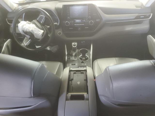 5TDGZRAH1MS519669 - 2021 TOYOTA HIGHLANDER XLE WHITE photo 8