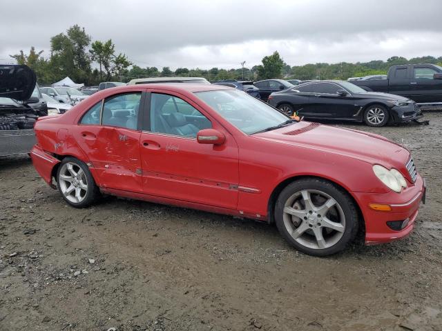 WDBRF52H17F906038 - 2007 MERCEDES-BENZ C 230 RED photo 4