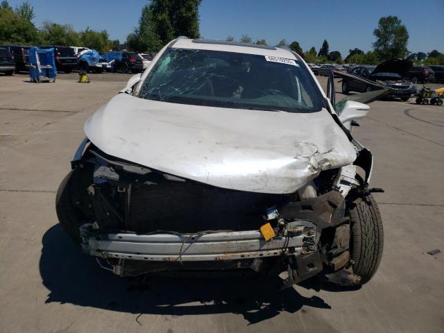 5GAEVAKW0NJ181022 - 2022 BUICK ENCLAVE ESSENCE WHITE photo 5