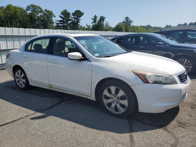 1HGCP26898A065342 - 2008 HONDA ACCORD EXL WHITE photo 4