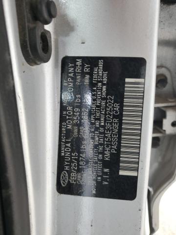 KMHCT5AE3FU225022 - 2015 HYUNDAI ACCENT GS SILVER photo 12