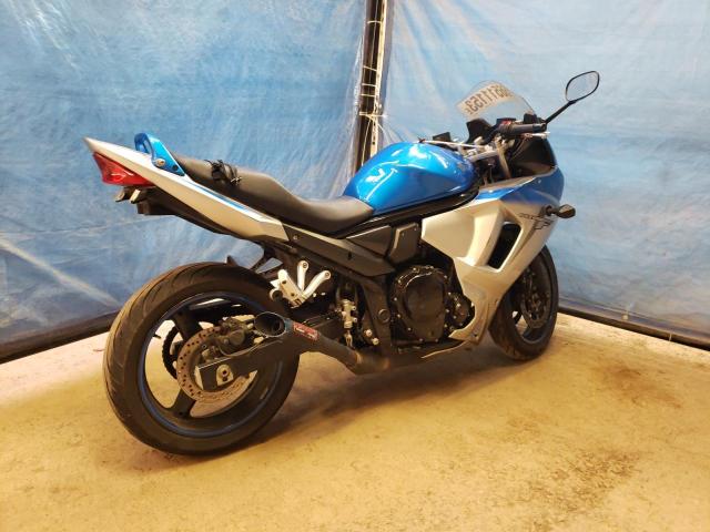 JS1GP74B3A2100074 - 2010 SUZUKI GSX650 FA BLUE photo 4