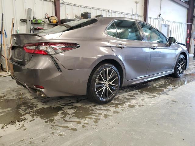 4T1G11AKXPU122588 - 2023 TOYOTA CAMRY SE NIGHT SHADE GRAY photo 3
