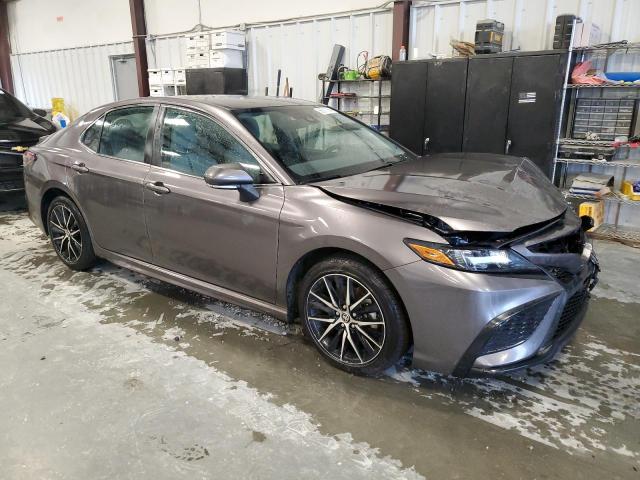 4T1G11AKXPU122588 - 2023 TOYOTA CAMRY SE NIGHT SHADE GRAY photo 4