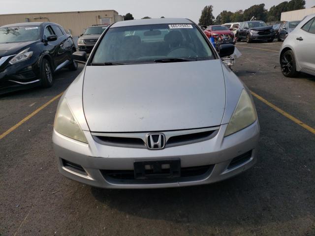 1HGCM561X7A155675 - 2007 HONDA ACCORD VALUE SILVER photo 5