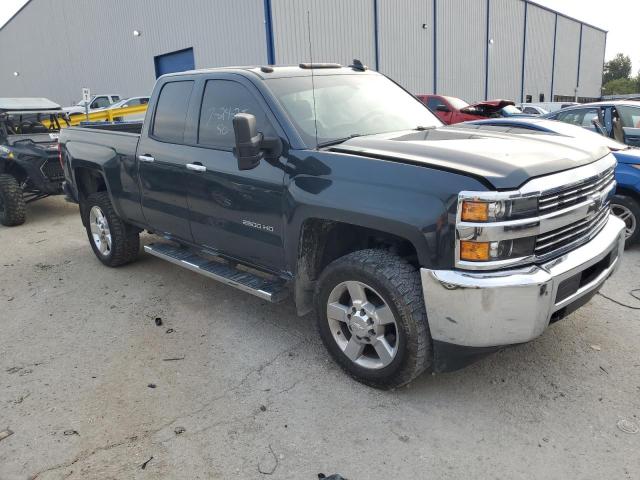 1GC2KUEG1HZ188311 - 2017 CHEVROLET SILVERADO K2500 HEAVY DUTY GRAY photo 4