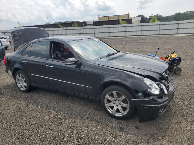 WDBUF87X67X214914 - 2007 MERCEDES-BENZ E 350 4MATIC BLACK photo 4