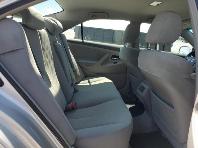 4T4BE46K88R034123 - 2008 TOYOTA CAMRY CE 银色 照片 10