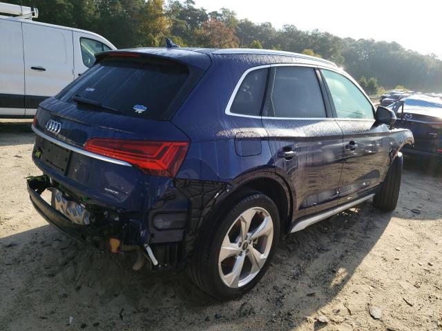 WA1CAAFY0M2059194 - 2021 AUDI Q5 PRESTIGE BLUE photo 3