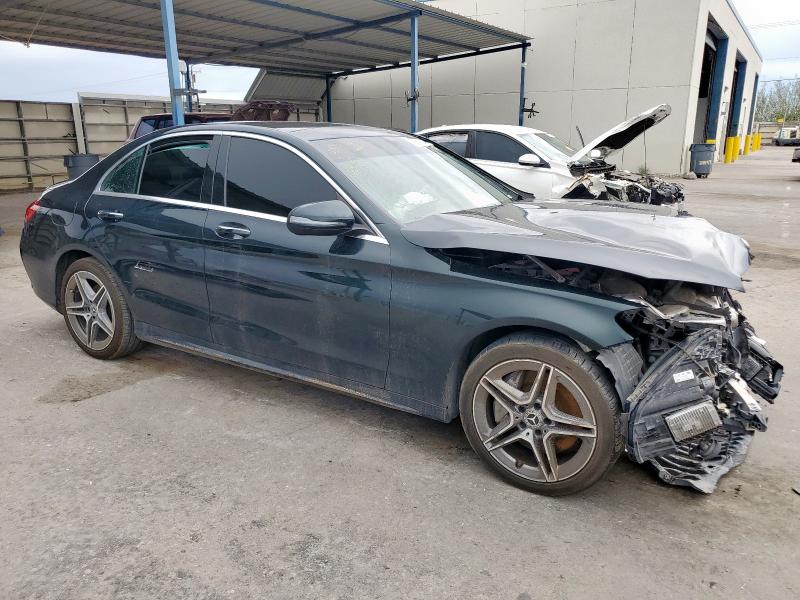 55SWF8EBXKU321354 - 2019 MERCEDES-BENZ C 300 4MATIC BLACK photo 4