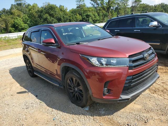 5TDKZRFH6KS323145 - 2019 TOYOTA HIGHLANDER SE MAROON photo 4