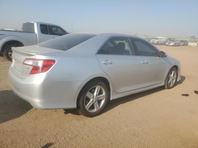 4T1BF1FK1CU093142 - 2012 TOYOTA CAMRY BASE Сріблястий фото 3