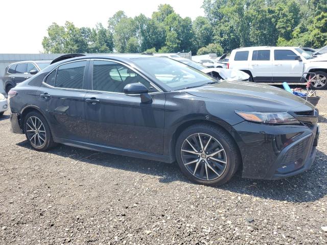 4T1G11AK4NU062109 - 2022 TOYOTA CAMRY SE BLACK photo 4