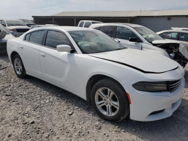 2C3CDXBG7FH745194 - 2015 DODGE CHARGER SE WHITE photo 4