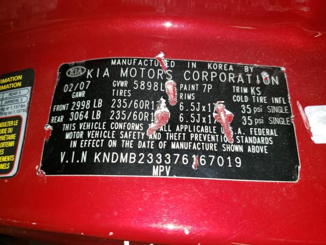 KNDMB233376167019 - 2007 KIA SEDONA EX RED photo 13