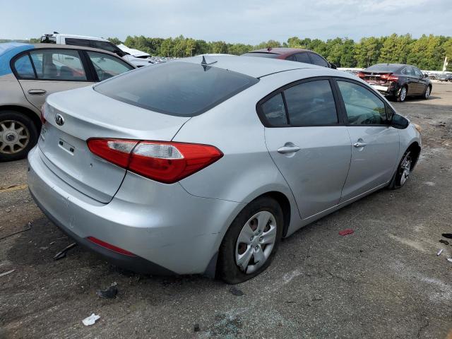 KNAFK4A67F5329382 - 2015 KIA FORTE LX SILVER photo 3