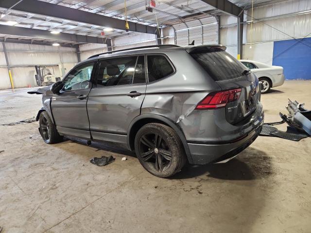 3VV2B7AX9KM189689 - 2019 VOLKSWAGEN TIGUAN SE ნაცრისფერი ფოტო 2