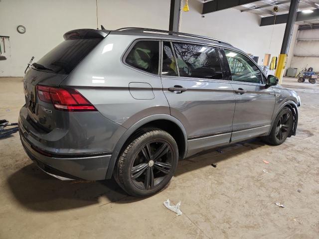3VV2B7AX9KM189689 - 2019 VOLKSWAGEN TIGUAN SE ნაცრისფერი ფოტო 3