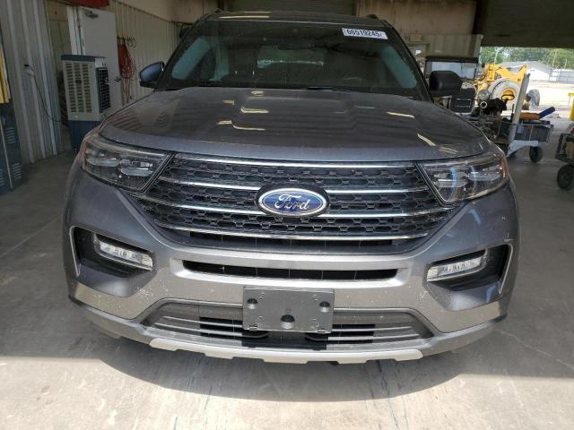 1FMSK8DH5NGC08998 - 2022 FORD EXPLORER XLT ნაცრისფერი ფოტო 5