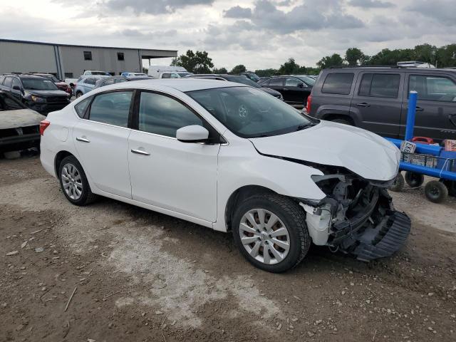 3N1AB7AP6JY327581 - 2018 NISSAN SENTRA S WHITE photo 4
