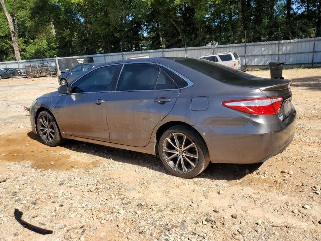 4T1BF1FK8FU492814 - 2015 TOYOTA CAMRY LE GRAY photo 2