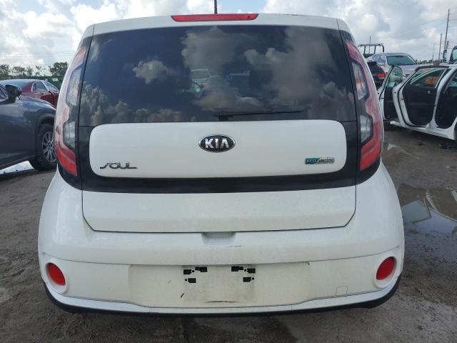 KNDJP3AE6G7013722 - 2016 KIA SOUL EV WHITE photo 6