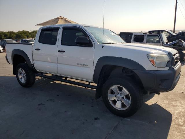 5TFJU4GN5DX048379 - 2013 TOYOTA TACOMA DOUBLE CAB PRERUNNER WHITE photo 4