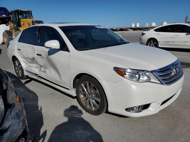 4T1BK3DB4BU427219 - 2011 TOYOTA AVALON BASE WHITE photo 4