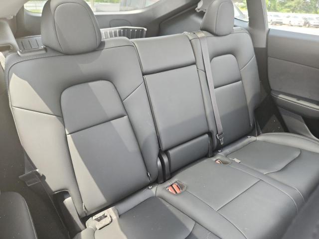 7SAYGDED8SA366374 - 2025 TESLA MODEL Y WHITE photo 11