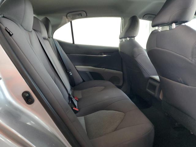 4T1C11AK0LU326731 - 2020 TOYOTA CAMRY LE SILVER photo 10