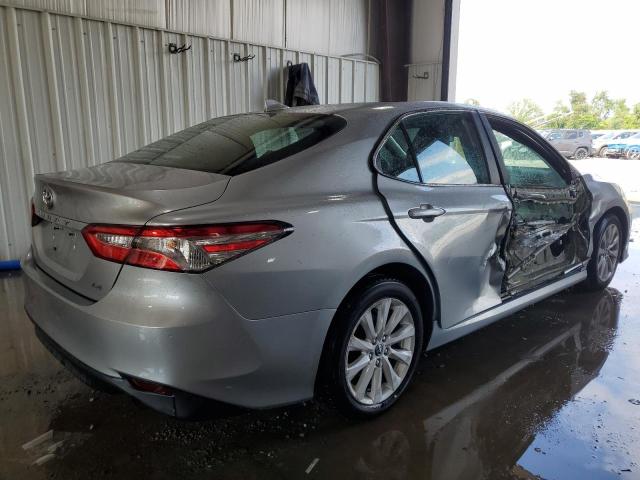 4T1C11AK0LU326731 - 2020 TOYOTA CAMRY LE SILVER photo 3