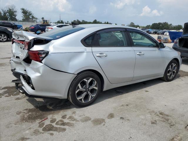 3KPF24AD1KE036612 - 2019 KIA FORTE FE SILVER photo 3