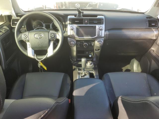 JTEBU5JR7J5558497 - 2018 TOYOTA 4RUNNER SR5/SR5 PREMIUM Белый фото 8