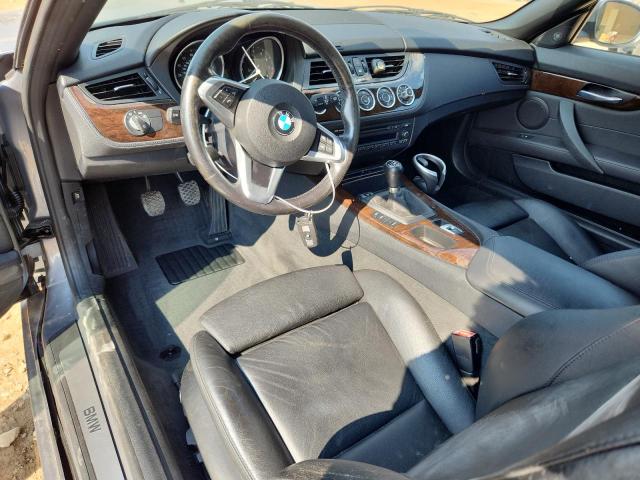 WBALM73549E381625 - 2009 BMW Z4 SDRIVE35I GRAY photo 8