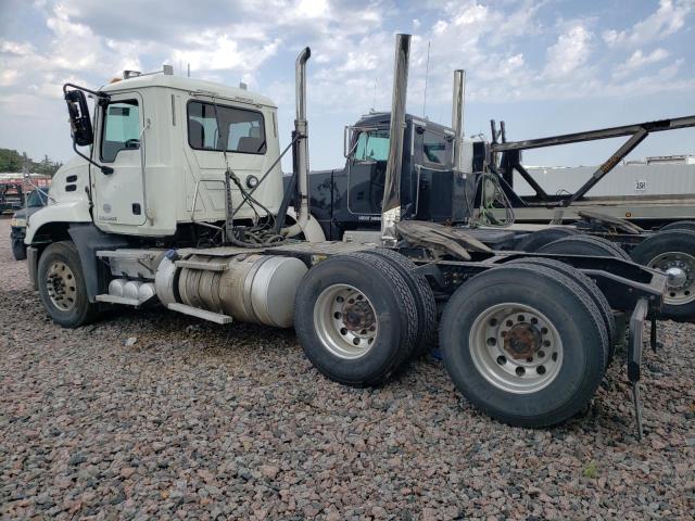 1M1AW02Y3EM037419 - 2014 MACK 600 CXU600 WHITE photo 3