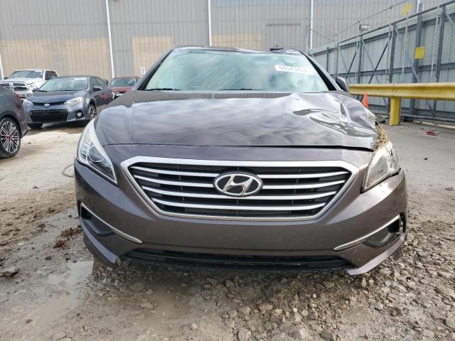 5NPE24AF0GH298833 - 2016 HYUNDAI SONATA SE GRAY photo 5