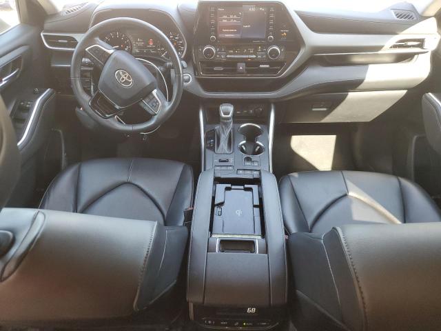 5TDGZRBH5MS095167 - 2021 TOYOTA HIGHLANDER XLE WHITE photo 8