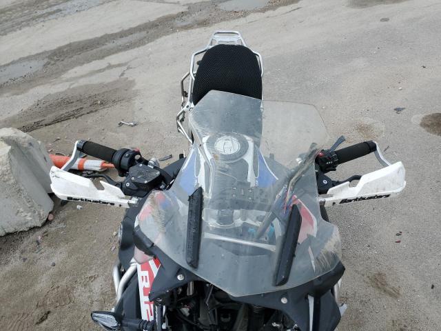 WB10M1309N6G03149 - 2022 BMW R 1250 GS ADVENTURE WHITE photo 5